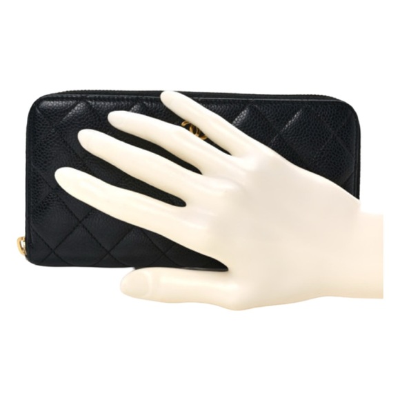 CHANEL large zip around wallet. NWT. - Picture 9 of 12